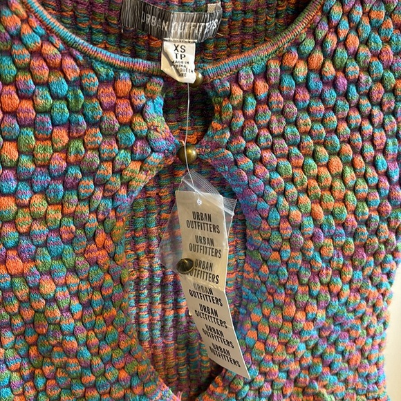 Urban Outfitters Piper keyhole knit long sleeve cardigan. - Picture 6 of 8